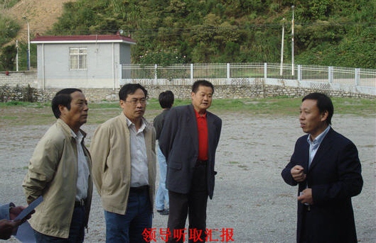 市人大領(lǐng)導來我公司調(diào)研